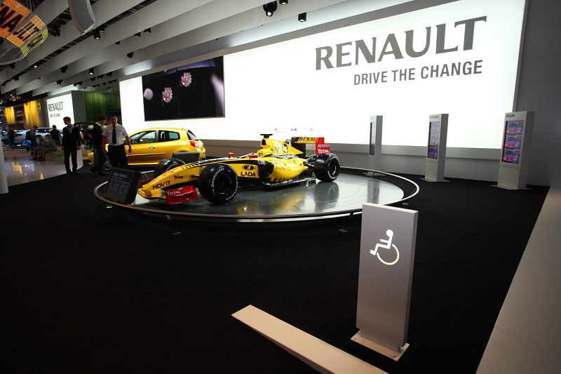 Renault забота об инвалидах