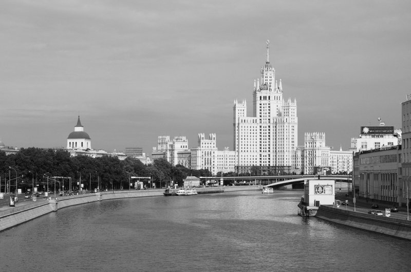 Сталинская высотка на Котельнической набережной Москва