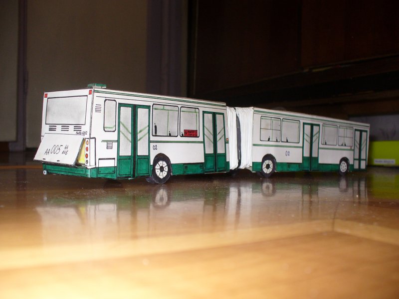 2. Модель автобуса ЛиАЗ-6212