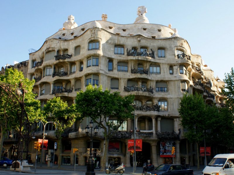 Barcelona-архитектура!