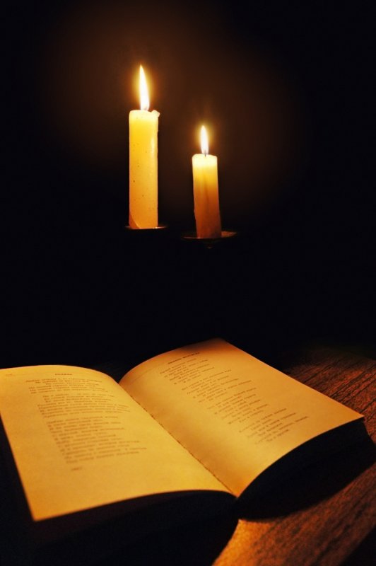 Чтение при свечах