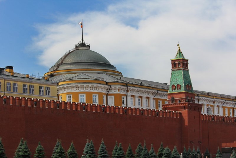 кремлевские стены
