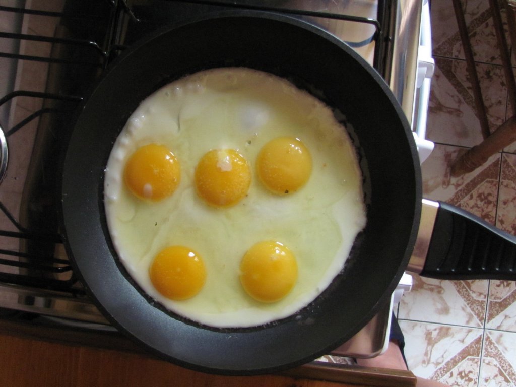 Olympic eggs.Олимпийская яичница