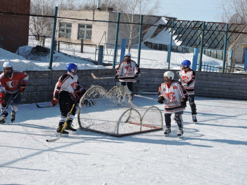Хоккейная площадка Сыбайкасы (Чувашия)