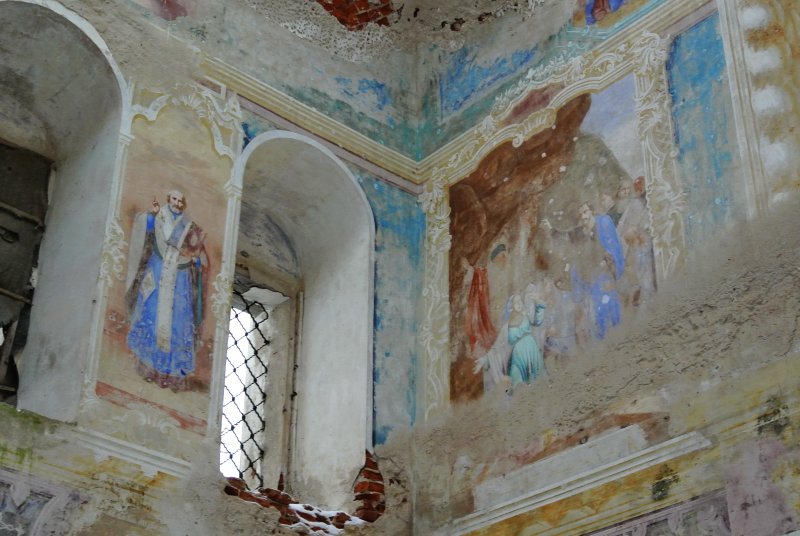 Росписи внутренних стен Христорождественской церкви