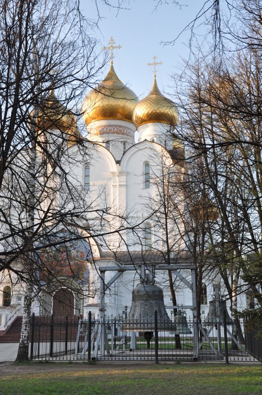 Успенский кафедральный собор и колокола