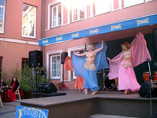 Первый фестиваль восточного танца в Вильнюсе,май 2005 г.