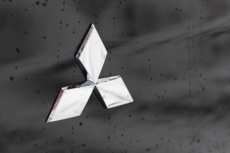 Mitsubishi Lancer X 2.0 Intense CVT S01 Черный