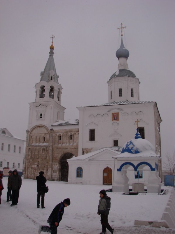 Лестничная башня и Рождественский собор