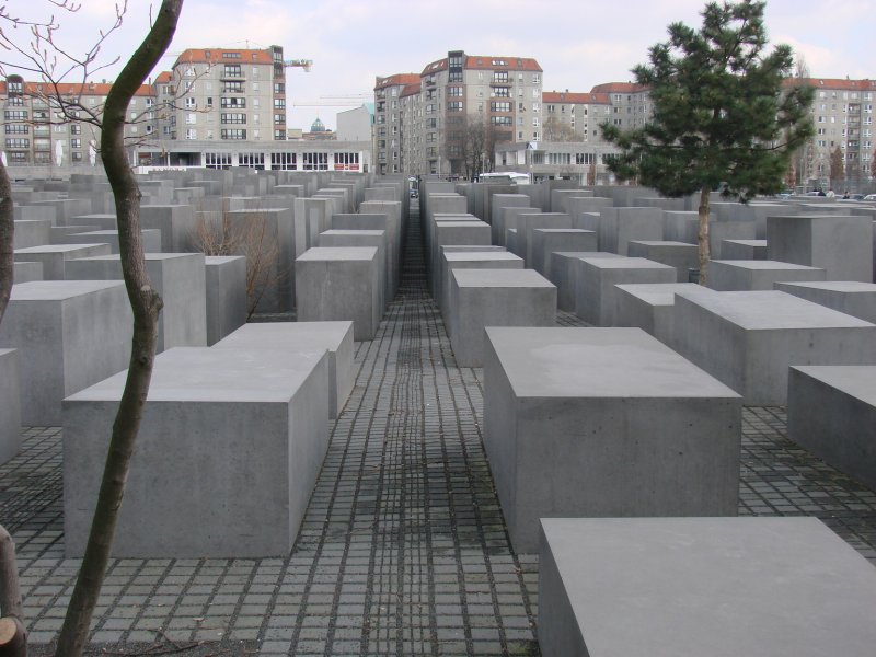 Мемориал памяти убитых евреев