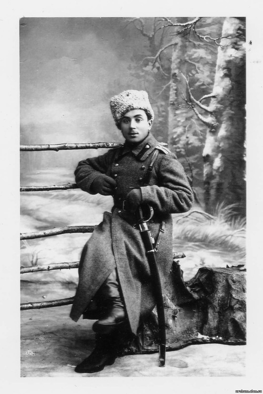 Шурминец Чернов, еще один офицер императорской армии.