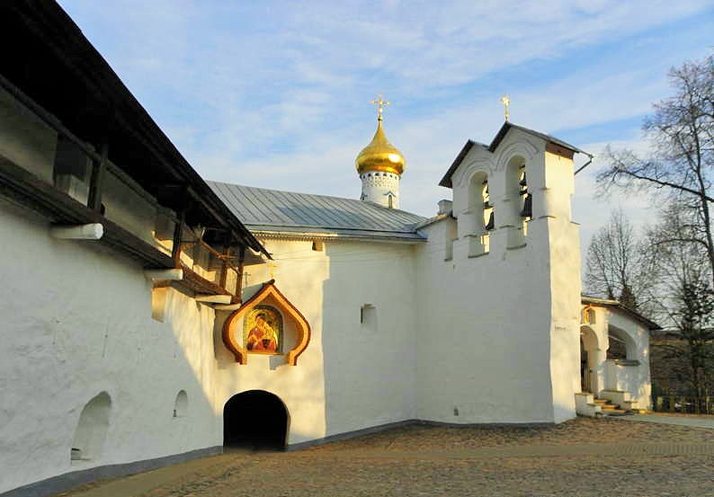 Сретенская церковь 