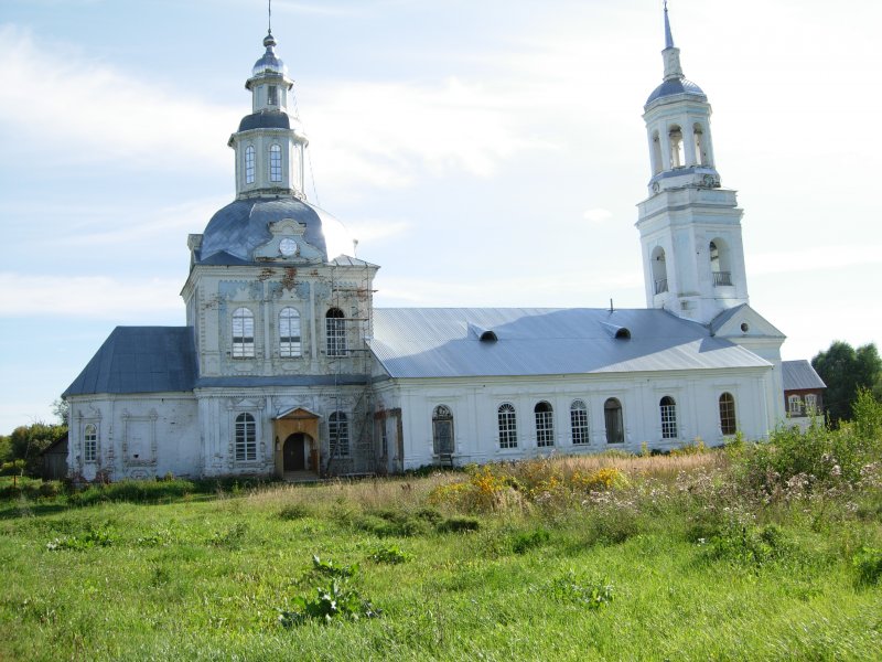Церковь в Петровском