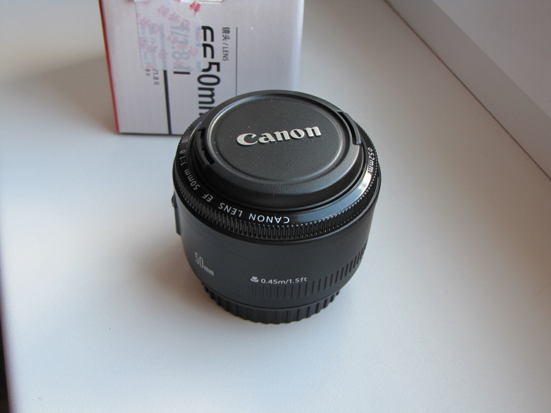 CANON EF 50 mm f/1.8 II