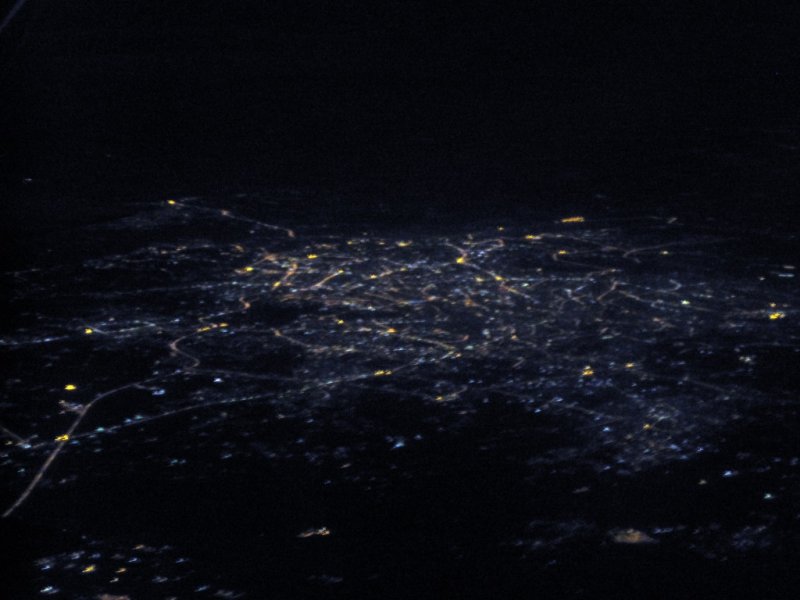 Ночной Дамаск с высоты полета Боинг...
